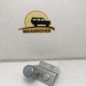 345435 Locking Door Catch RH