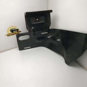 ANR3026 LH Bumper Mounting Bracket