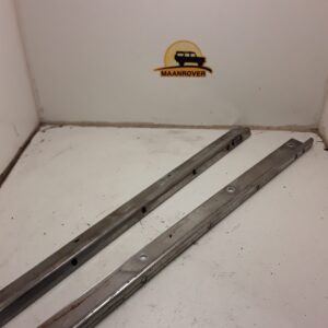 330848 USED Window Catch Runner Sw Side 1958-84