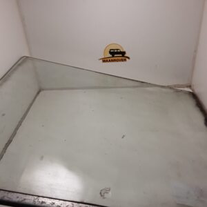 MTC5309 333089 USED Sliding Glass in Station Wagon Side Door 2nd Row