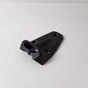 MRC9244 AHU710010 Hinge Bonnet 90-110 and 109 V8